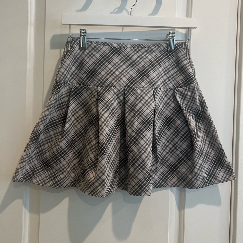 H&M Black and pink Plaid Mini Skirt size 2